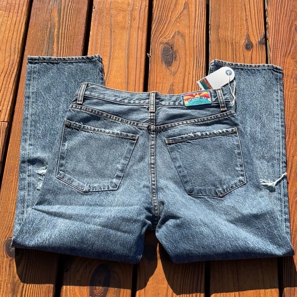 NWT Daily Blue By AG Mid Wash Distressed Cropped Jeans In Hype Size 26 - Picture 11 of 14